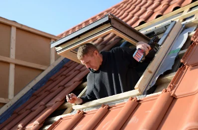 Pose de fenêtres de toit Velux à Champeaux